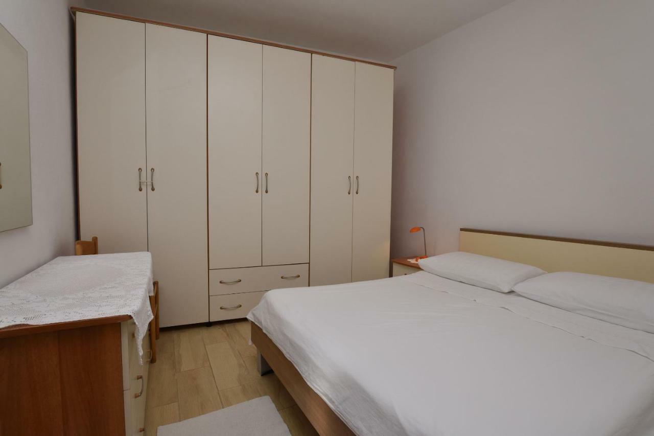 Apartment Milka プリモシュテン エクステリア 写真