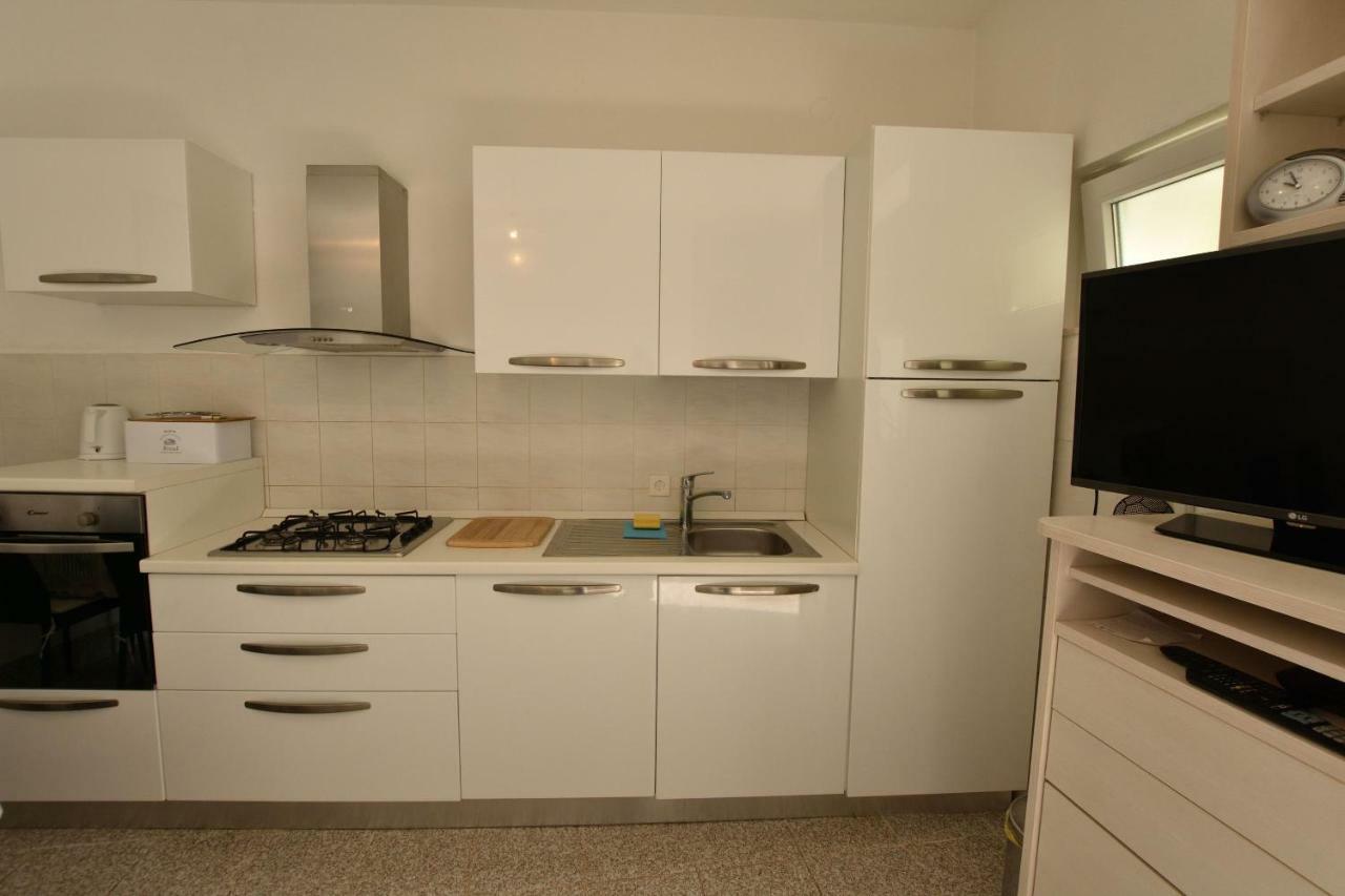 Apartment Milka プリモシュテン エクステリア 写真