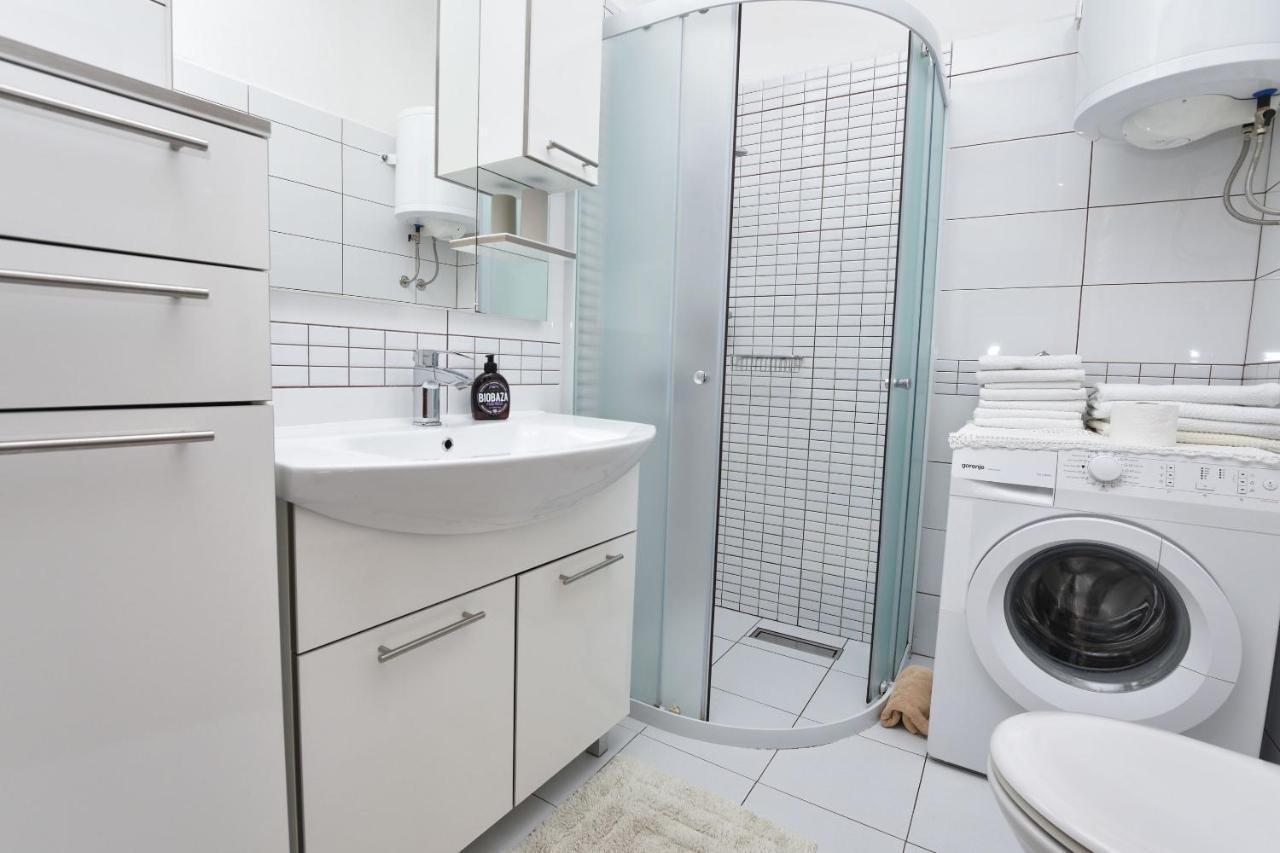 Apartment Milka プリモシュテン エクステリア 写真
